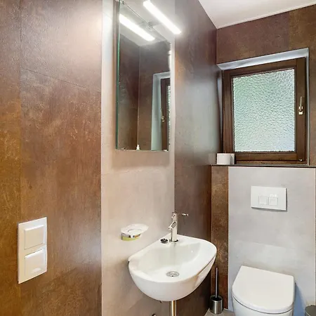 Haus Erika 1 باد تايناخ-تسافلشتاين